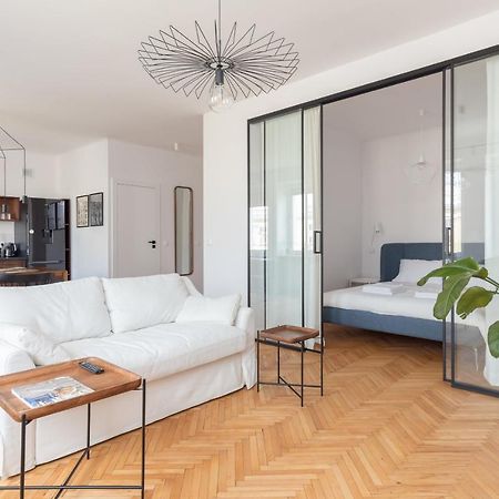 Designer Apartment In The Central Варшава Екстер'єр фото