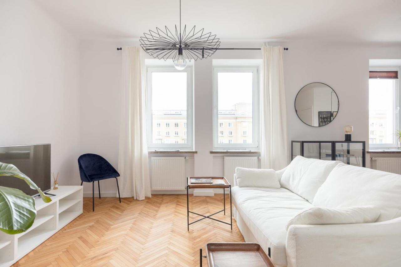 Designer Apartment In The Central Варшава Екстер'єр фото